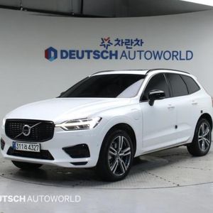 @21년식 XC60(2세대) T8 AWD R 디자인