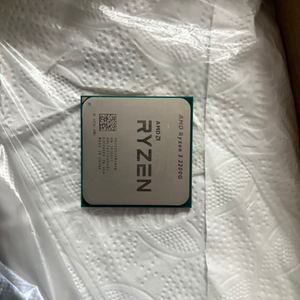 AMD ryzen 3 2200g 팝니다(기쿨 포함)