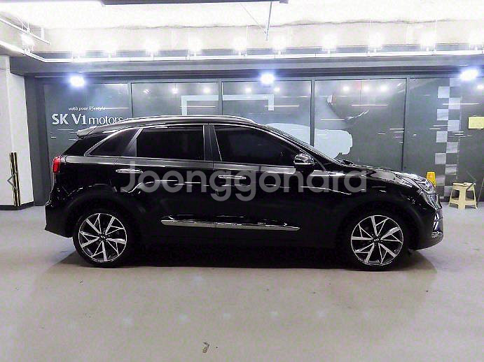 @20년식 더 뉴니로 1.6 GDI HEV 노블레스--2