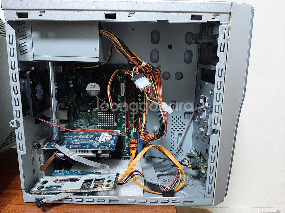 TG삼보 TG9980GF 19인치 CRT모니터와 본체--2