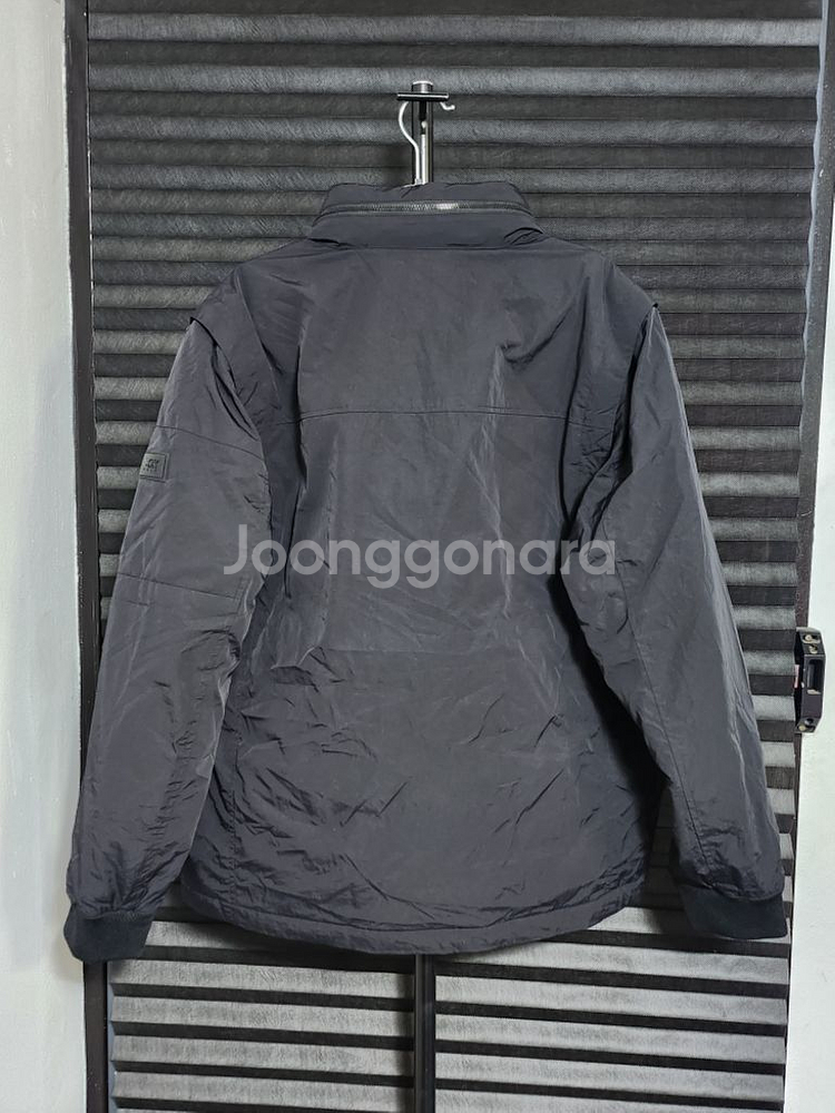 (새상품) [DKNY] 덕다운 나일론 점퍼 판매합니다.--8