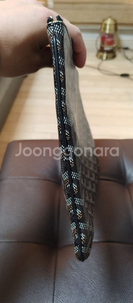 고야드 클러치 세나 MM 사이즈--2