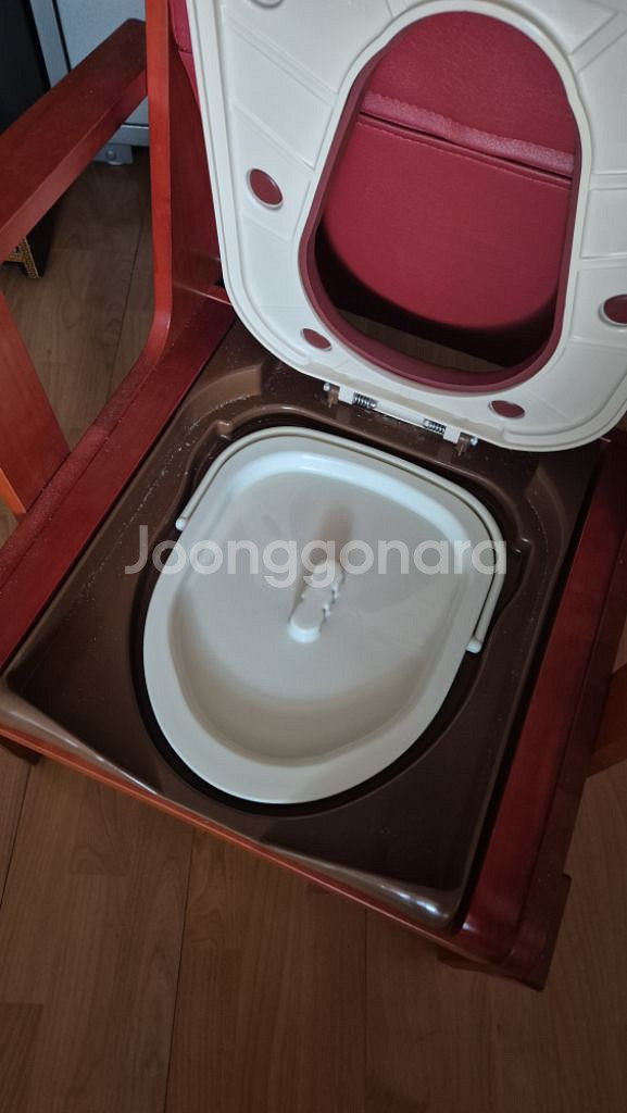 성인용 이동변기 BFMB8 (원목) 나눔합니다--4