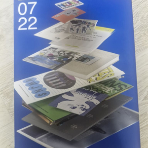 뉴진스 22-23 이어북 (개봉)