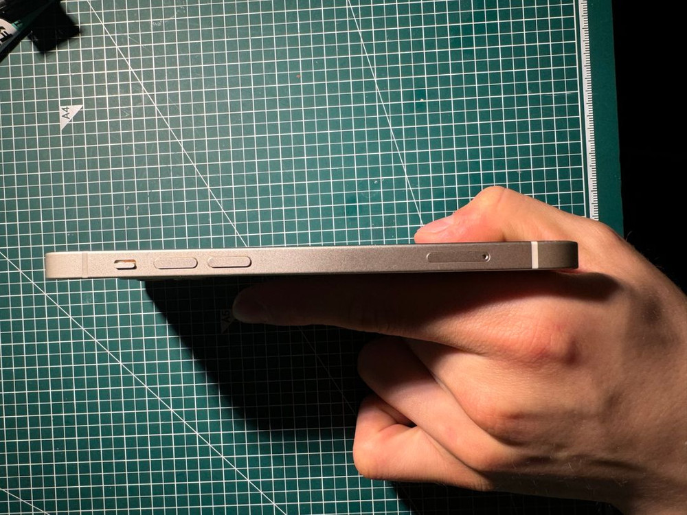 아이폰 12 화이트 64기가 이미지