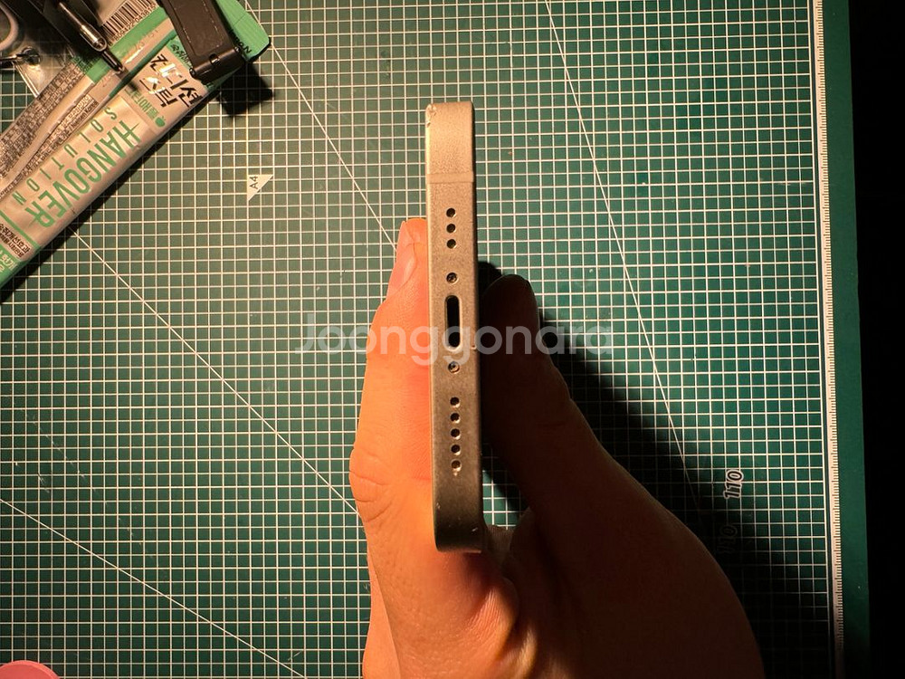 아이폰 12 화이트 64기가--4