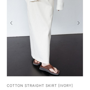 le17 르17 COTTON STRAIGHT SKIRT