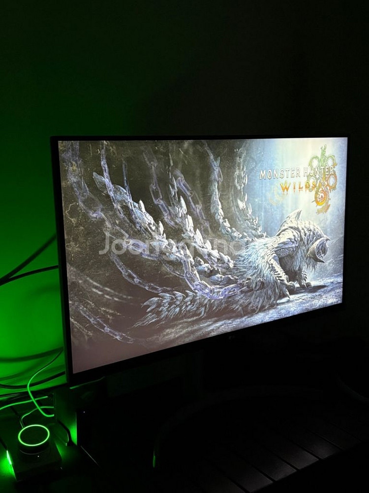 LG 32UN650 모니터 팝니다.--3