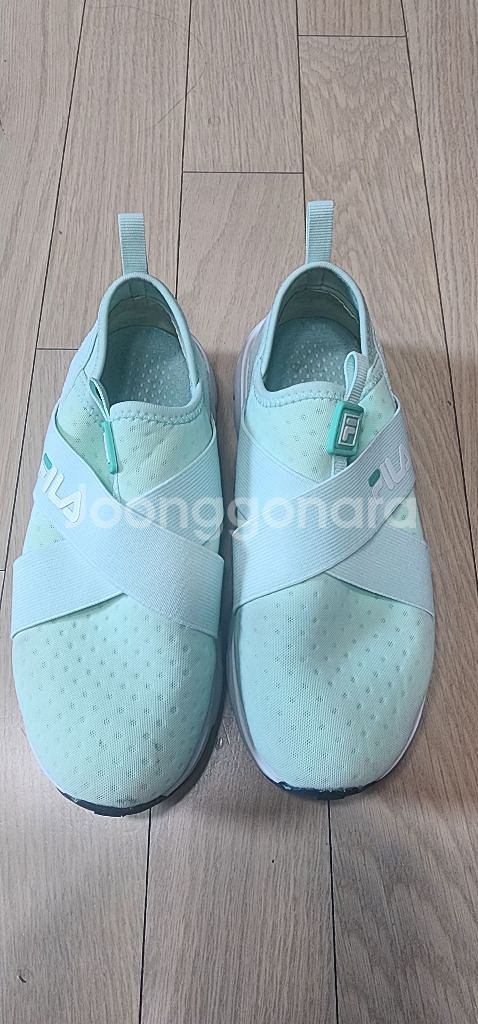 휠라키즈운동아 210싸이즈--0