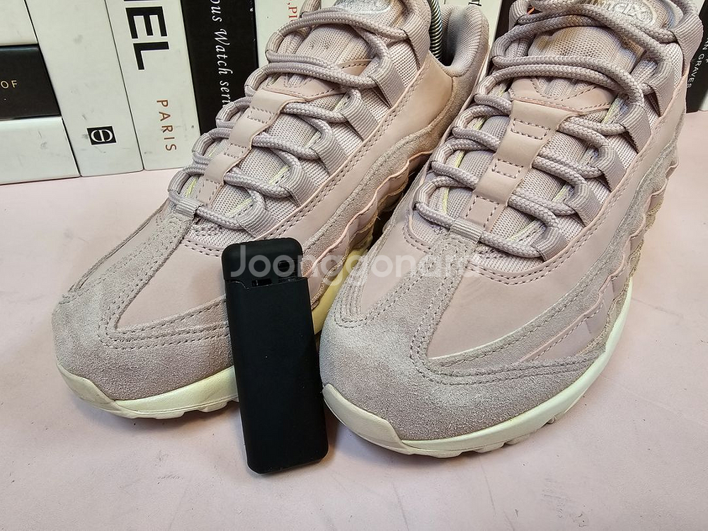 나이키 맥스95 여성 런닝화 운동화 240--9