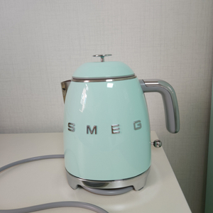 smeg 스메그 전기포트 KLF05PGEU