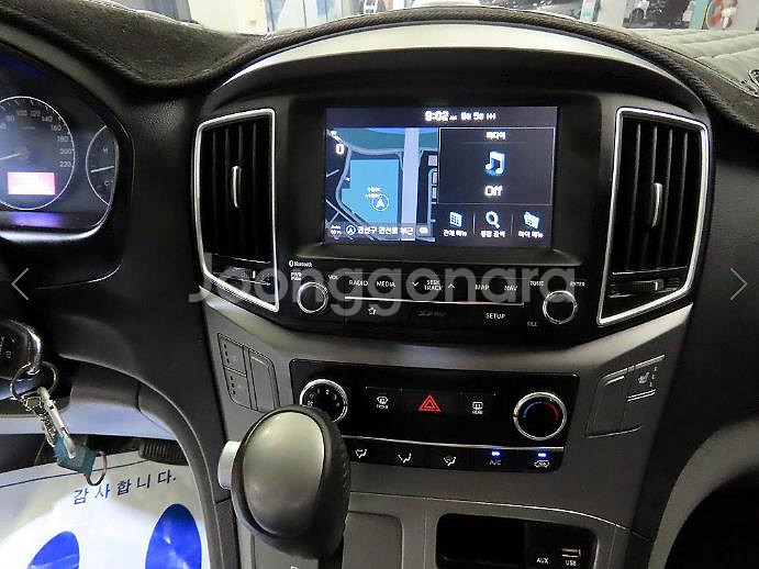 @19년식 더 뉴그랜드스타렉스 5인승 디젤 밴 모던--9