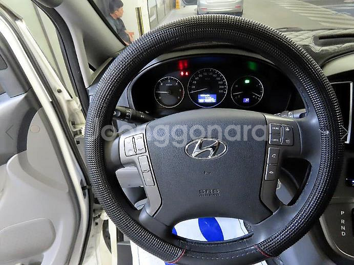 @19년식 더 뉴그랜드스타렉스 5인승 디젤 밴 모던--7