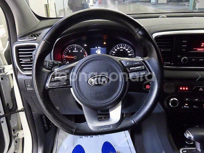 @20년식 스포티지 더 볼드 R2.0 디젤 4WD 트--7