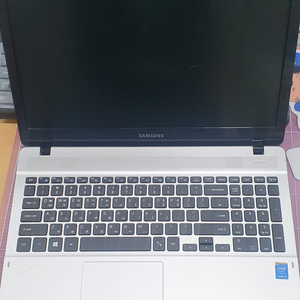 삼성 노트북(nt370e5j) i5