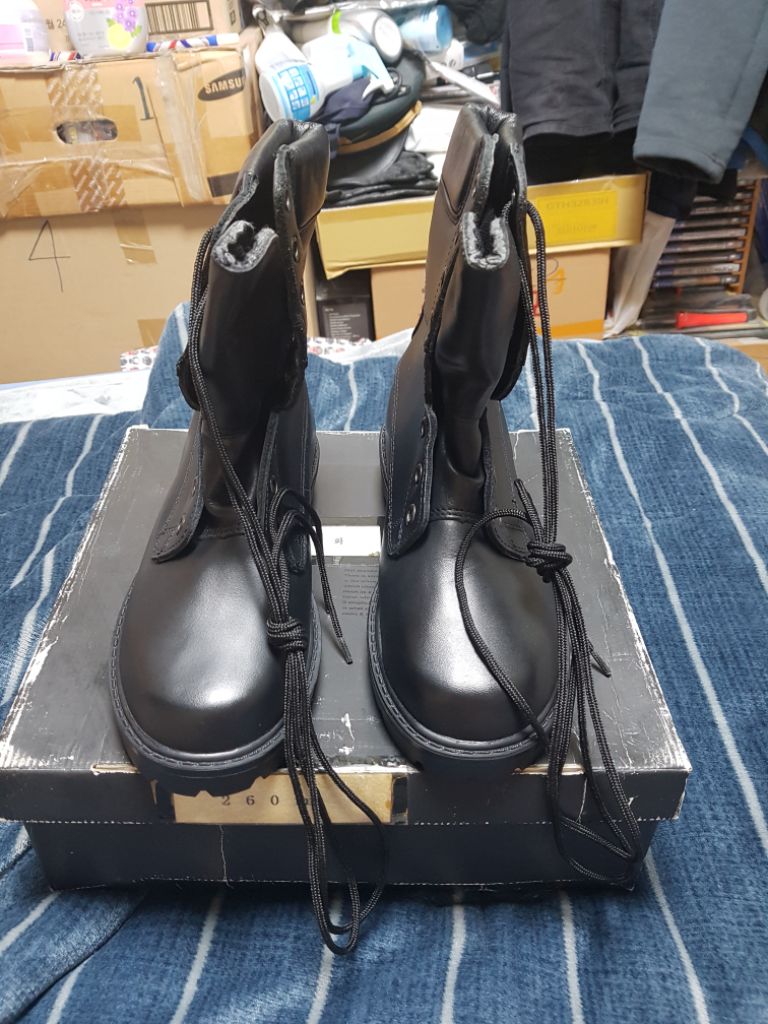 한국군 구형 동계용 방한화 전투화 군화 255~260