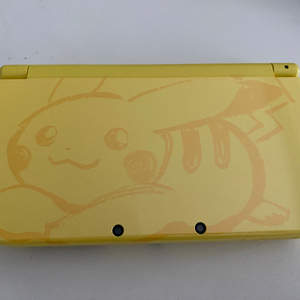 뉴 닌텐도 3DS XL 피카츄 에디션 팝니다