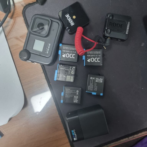 고프로 8 비디오모듈 배터리 5개 판매합니다
