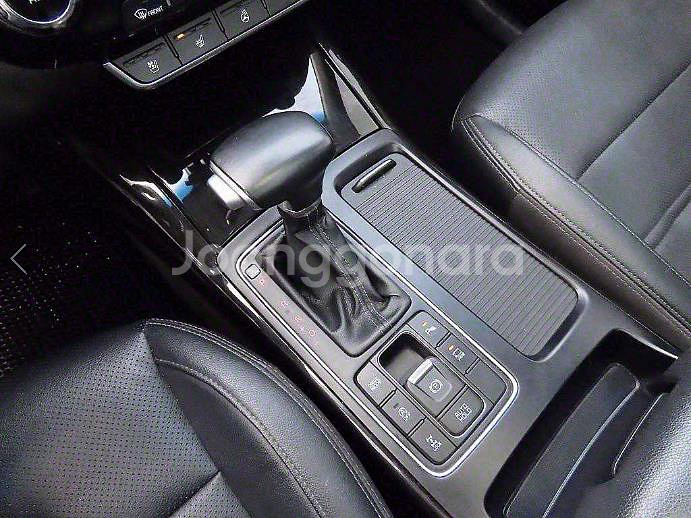 @19년식 더 뉴쏘렌토 디젤 R2.2 4WD 노블레스--9