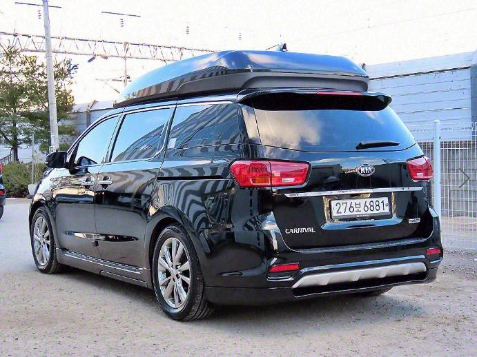 @19년식 더 뉴카니발 하이리무진 9인승 디젤 노블레--2