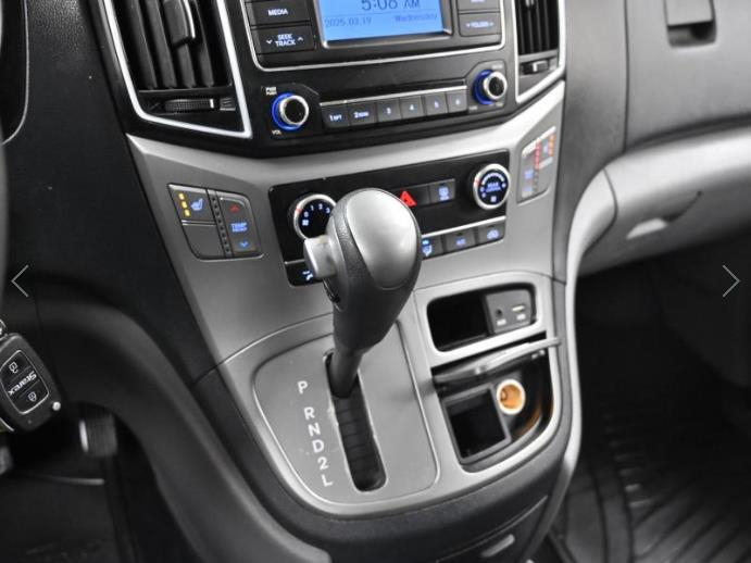 @18년식 더 뉴그랜드스타렉스 어린이보호차 12인승--8