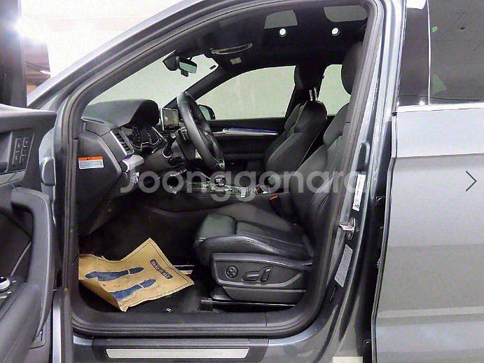 @20년식 Q5(2세대) 40 TDI 콰트로 프리미엄--4