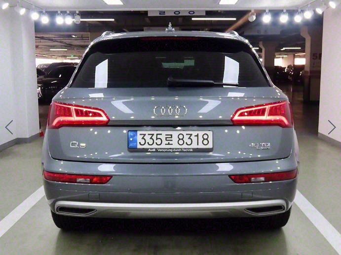 @20년식 Q5(2세대) 40 TDI 콰트로 프리미엄--2
