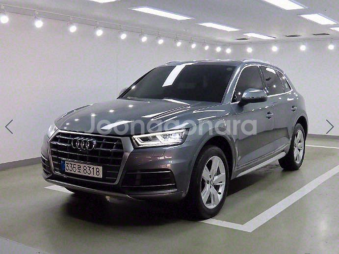 @20년식 Q5(2세대) 40 TDI 콰트로 프리미엄--1