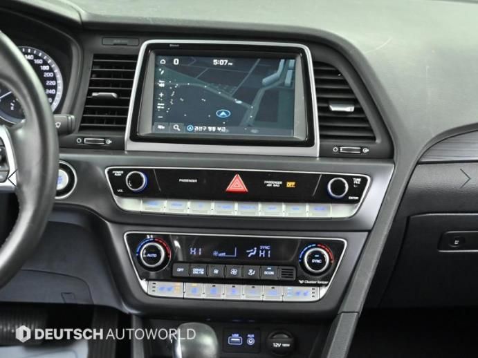 @18년식 LF쏘나타 뉴라이즈 하이브리드 2.0 HE--9