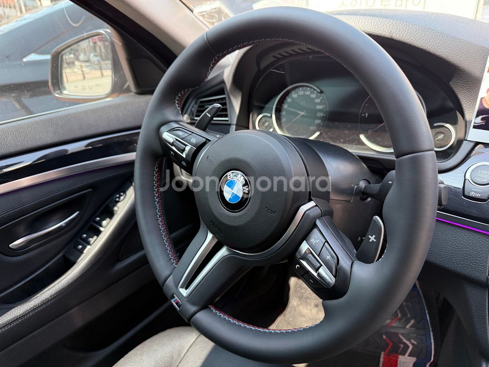 bmw F10 M핸들--1