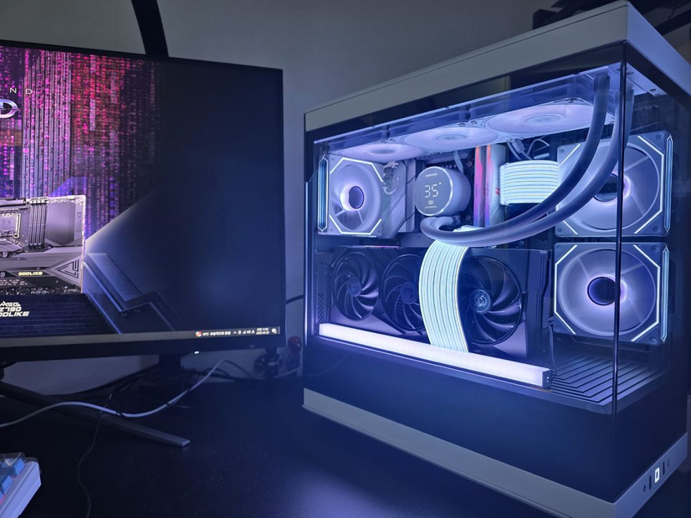 라이젠7 9800X3D RTX4080S 슈퍼본체 팝니다 이미지