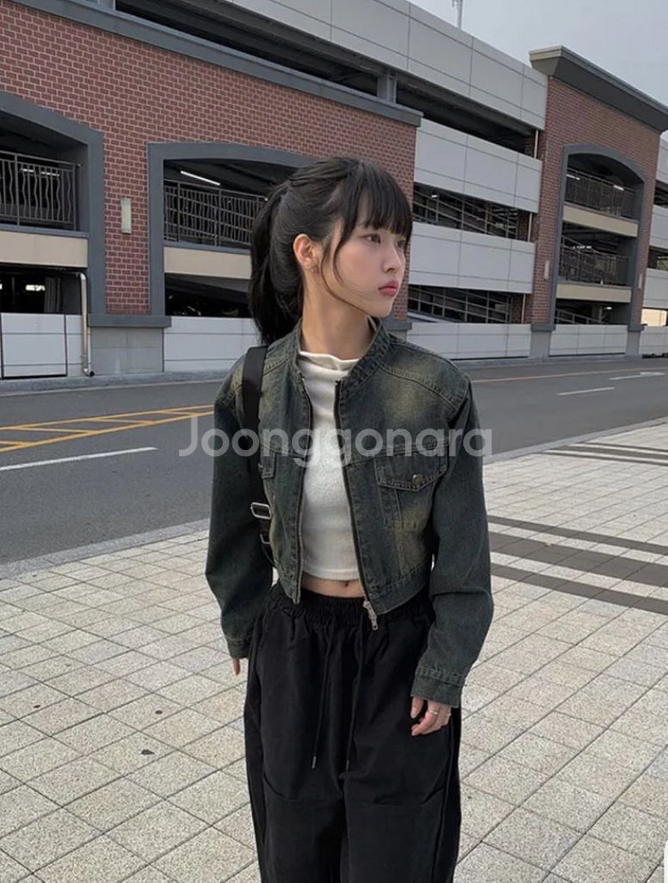 [새상품]무드라벨-노카라 크롭 바이커 자켓/청자켓--4