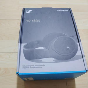 젠하이저 HD560S 헤드폰
