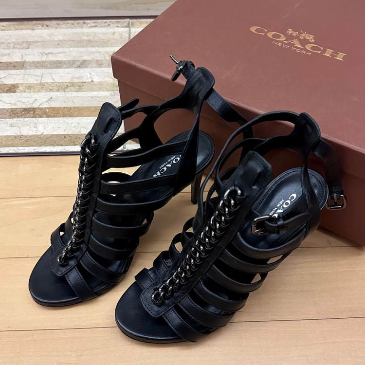 코치 샌들힐 235 이미지