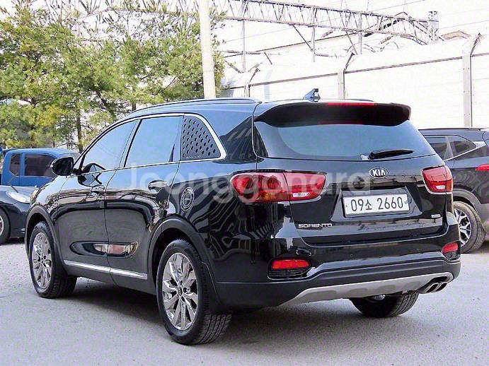 @17년식 더 뉴쏘렌토 디젤 R2.0 2WD 노블레스--2