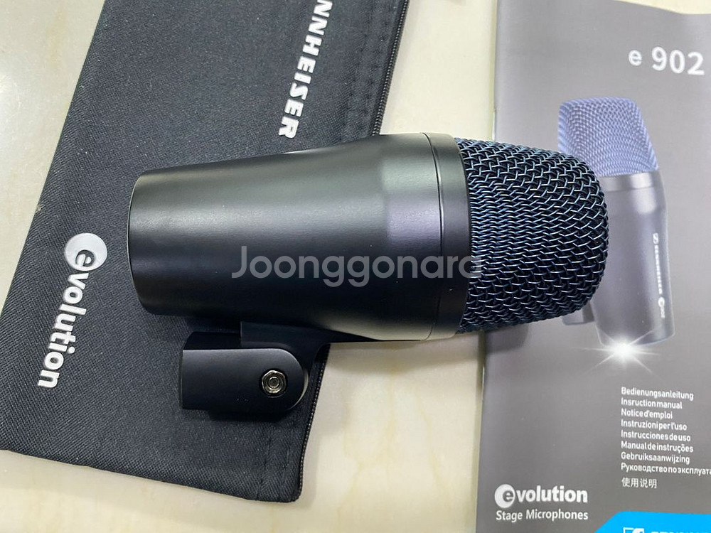 젠하이저 e902 킥마이크 미사용--3
