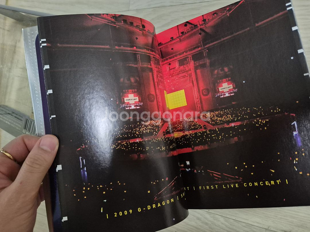 지드래곤 첫번째 콘서트DVD 무삭제판 판매합니다.--3