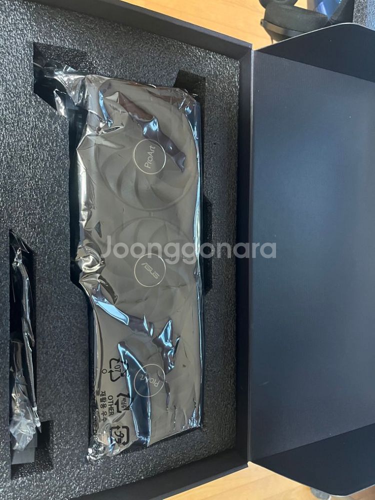 asus 4080 proart--4