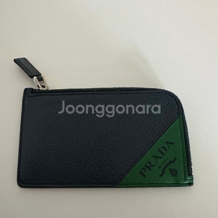 프라다 정품 남성 카드 홀더 지퍼 카드지갑--1