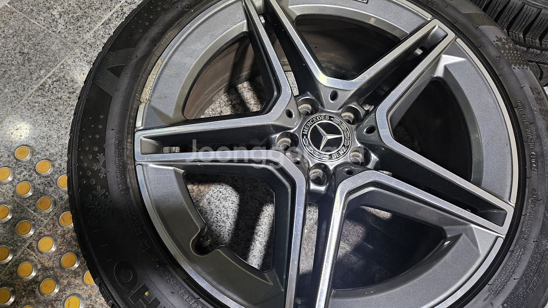 벤츠w223 s400d amg휠타이어(e클 장착가능)--1