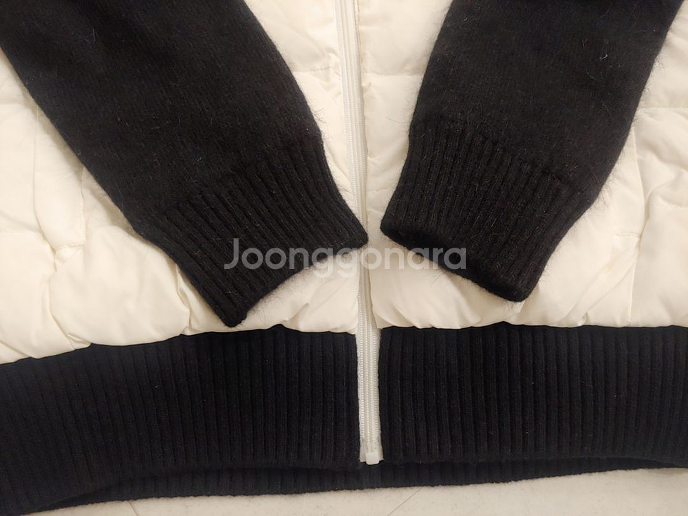 와이드앵글 여성 니트다운패딩--7