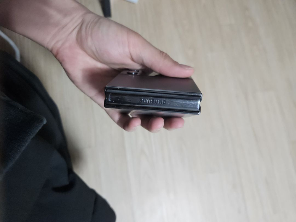 갤럭시 z플립4 그라파이트 512G--4