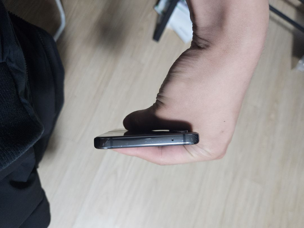 갤럭시 z플립4 그라파이트 512G--2