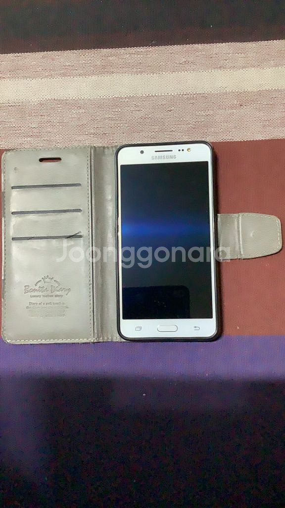 갤럭시 J5--0