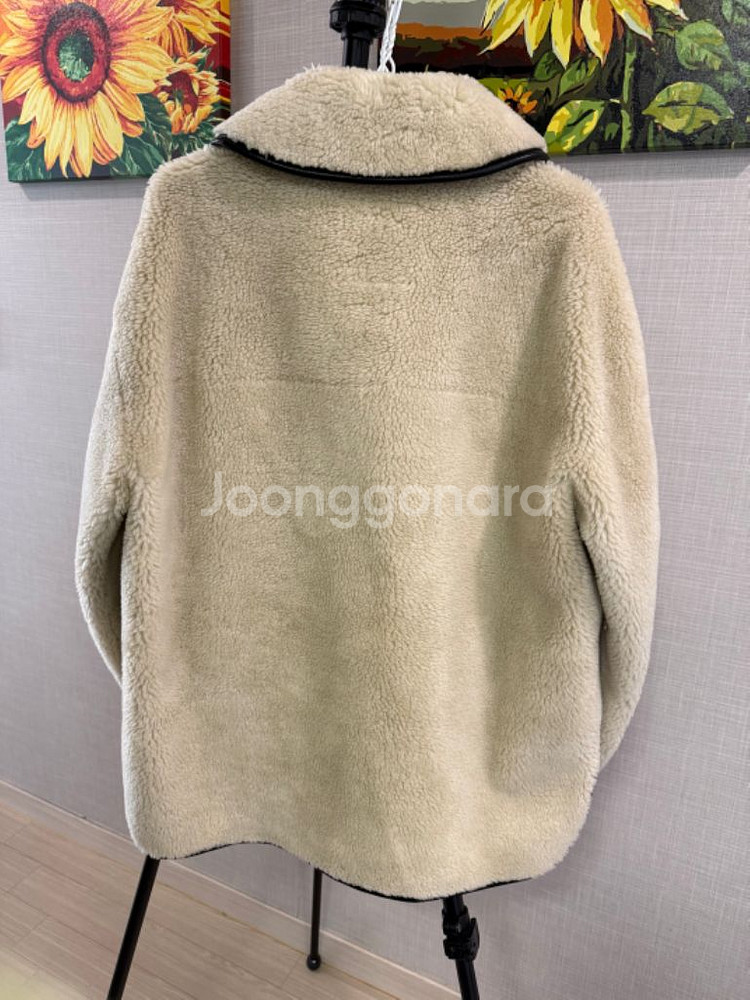 앳코너 오버핏 리버시블 페이크 퍼 레더 코트--3