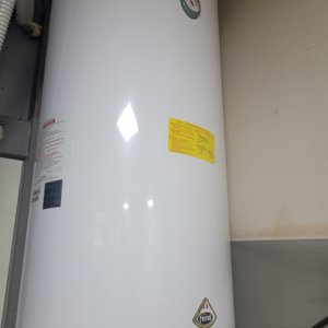 대성 전기 온수기 100L 이전설치 가능
