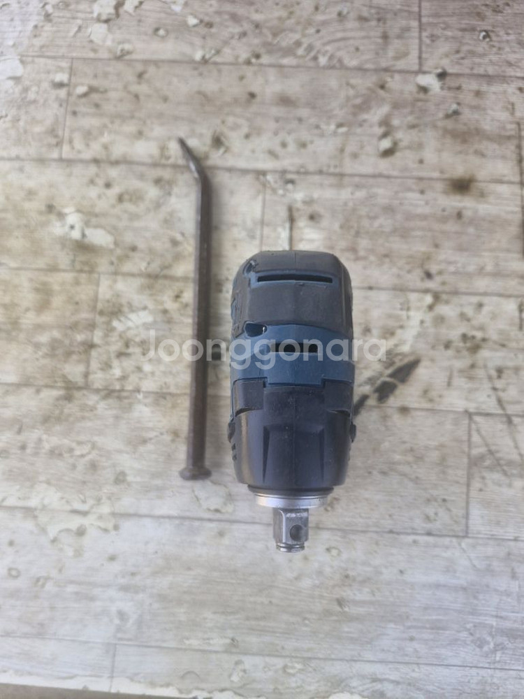 보쉬충전임팩렌치 GDS 18V 200.배터리포함.시누.--4
