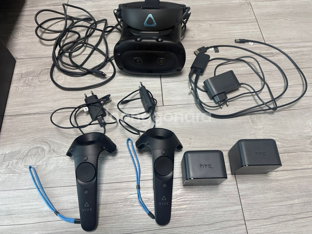 VR 기기. vive 바이브 코스모스 엘리트--3