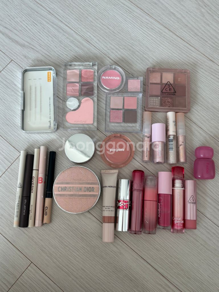 색조 제품 팔아용--0