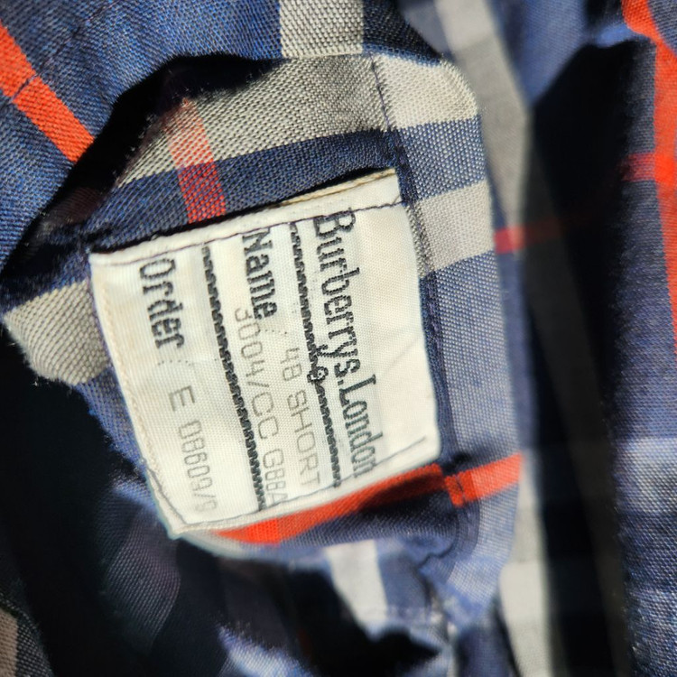 버버리 트렌치코트 저렴하게 드립니다--3